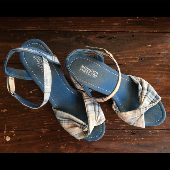🌼3 for $20🌼 Wedge Sandals - Picture 2 of 4